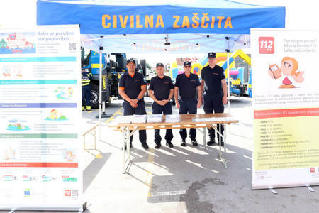 DAN ZAŠČITE IN REŠEVANJA 01 FOTO LJUBO VUKELIČ